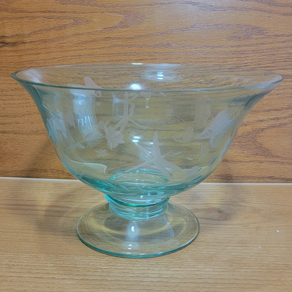 Lenox Crystal Light Green Pedestal Glass Bowl Etched Butterfly Meadow